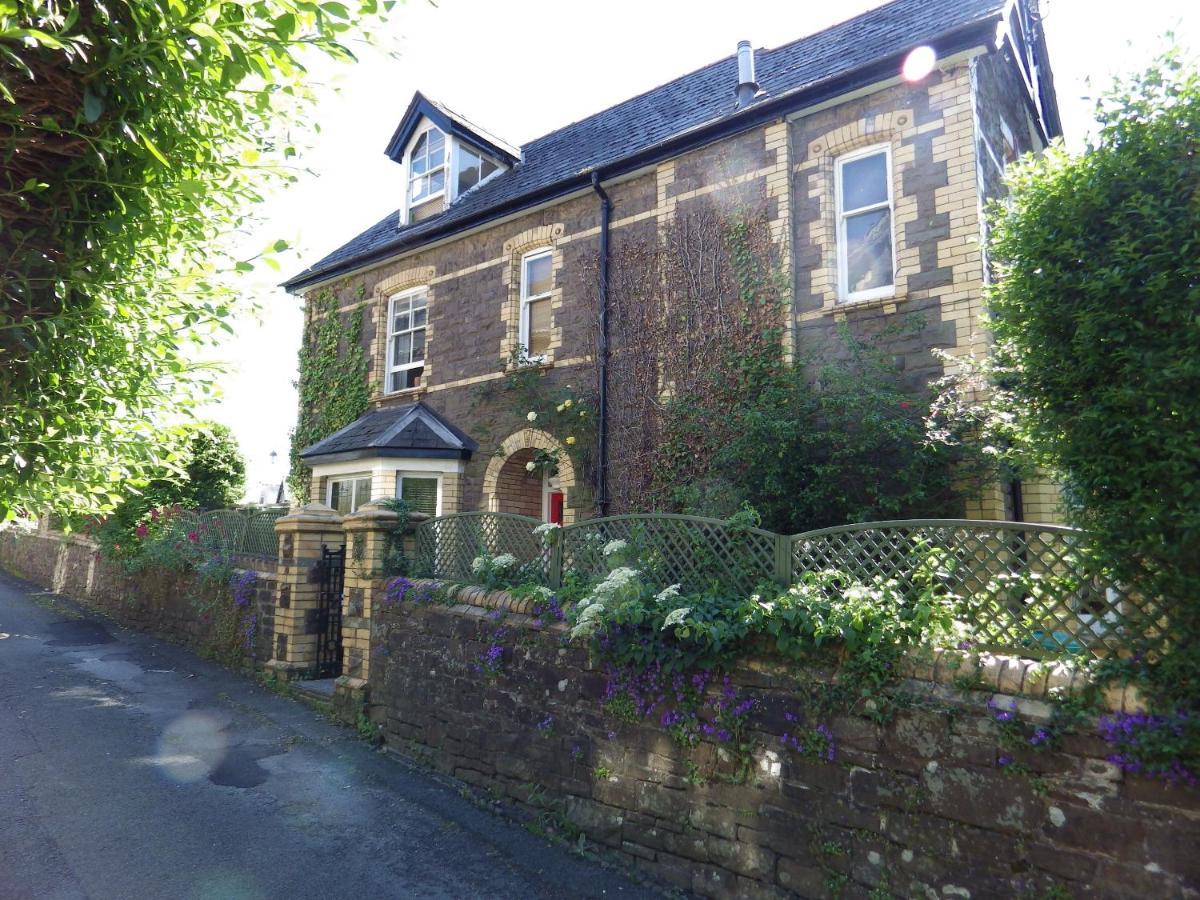 Ryvington Apartments Abergavenny Eksteriør billede