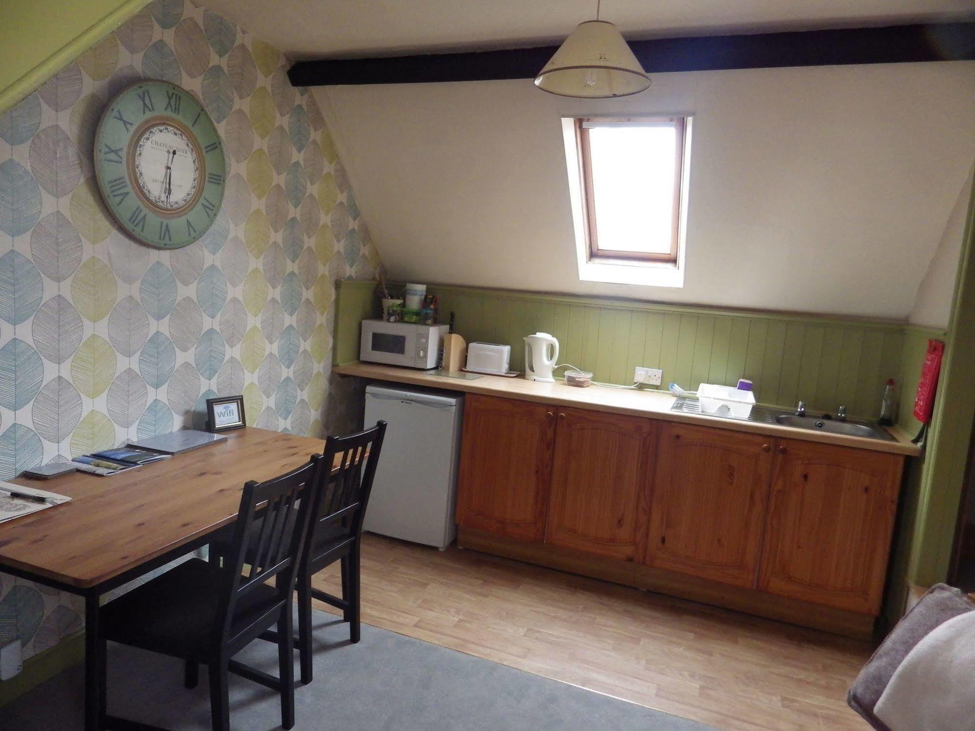 Ryvington Apartments Abergavenny Eksteriør billede